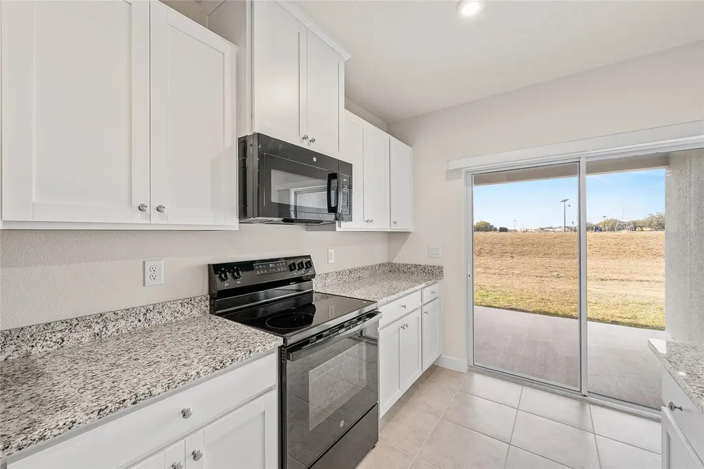 1197 Port Blue Way Lady Lake FL 32159