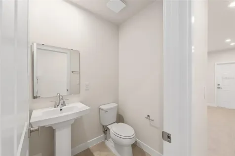 1197 Port Blue Way Lady Lake FL 32159