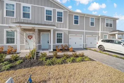 1197 Port Blue Way Lady Lake FL 32159