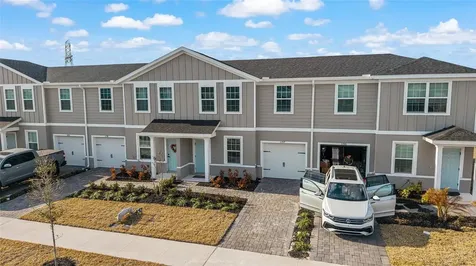 1197 Port Blue Way Lady Lake FL 32159