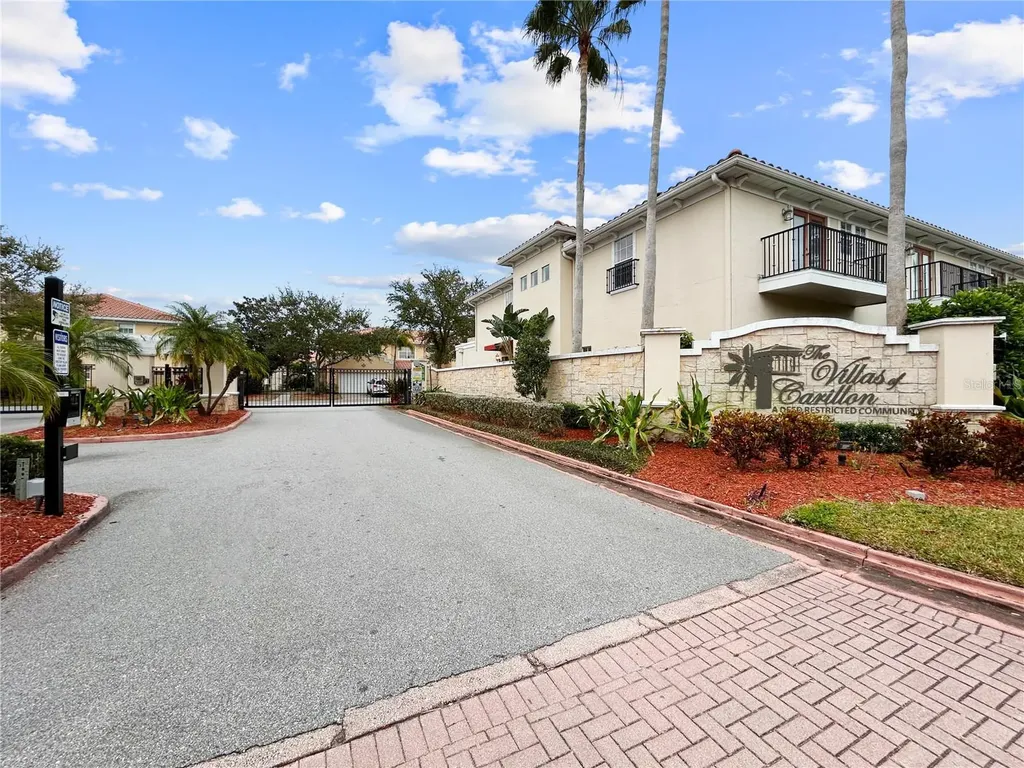 254 Valencia Circle St Petersburg FL 33716