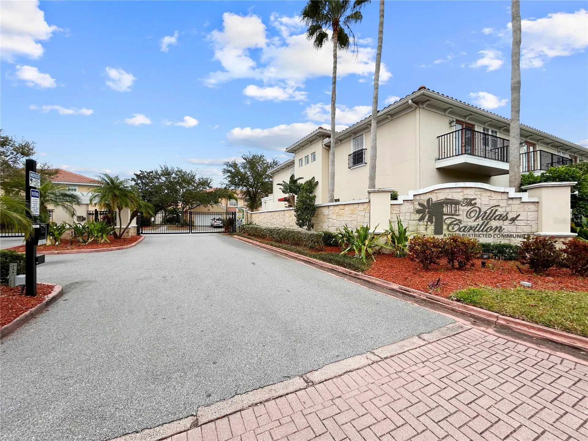 254 Valencia Circle St Petersburg FL 33716