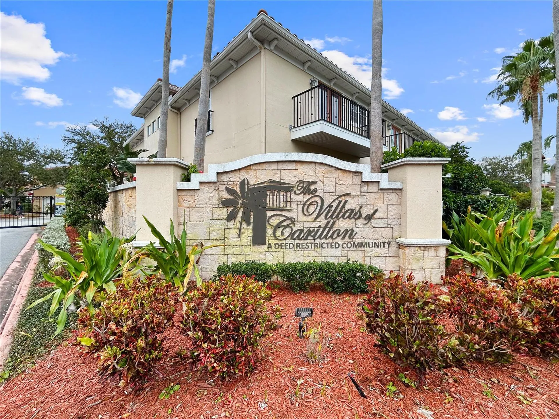 254 Valencia Circle St Petersburg FL 33716