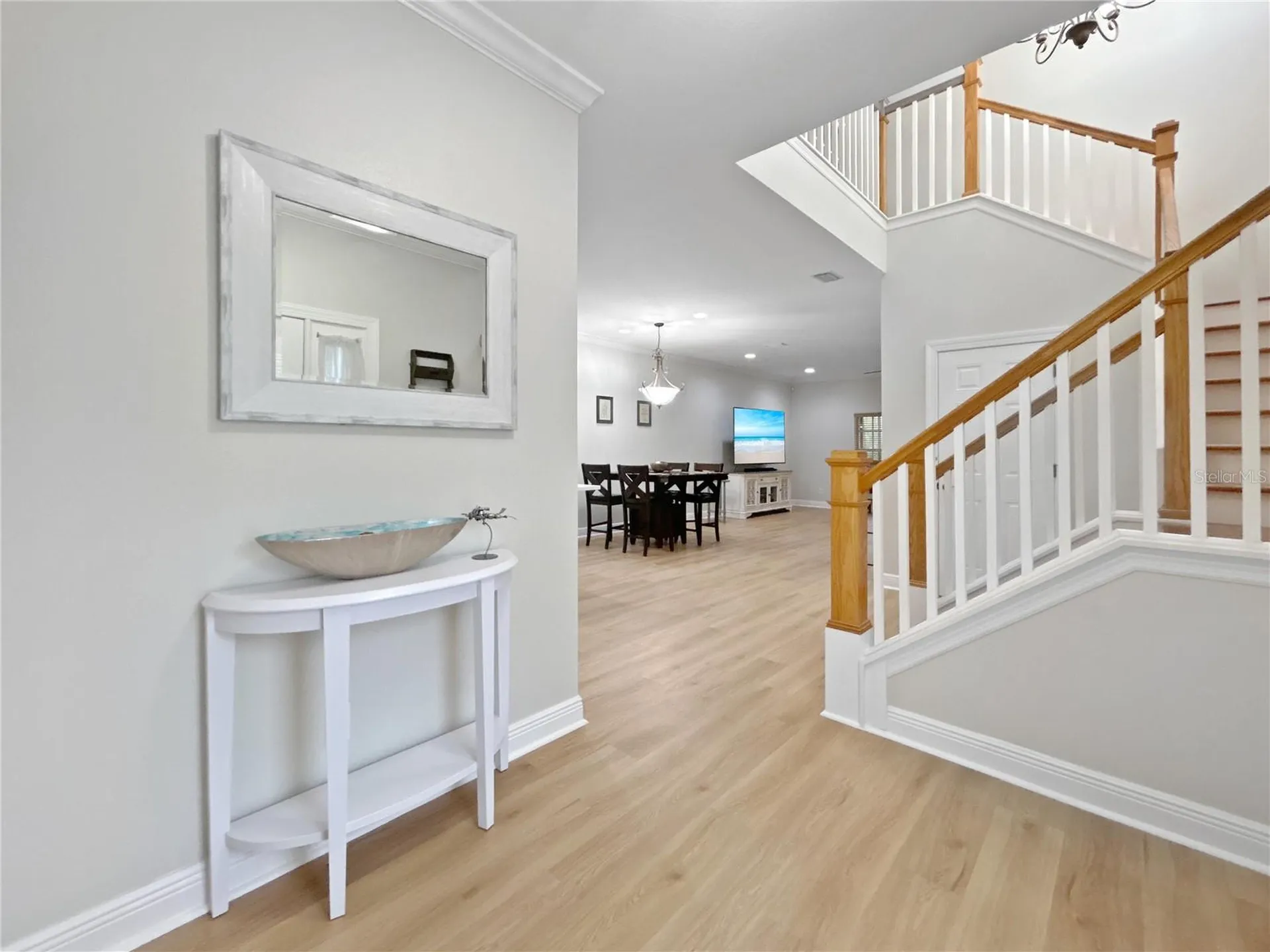 254 Valencia Circle St Petersburg FL 33716
