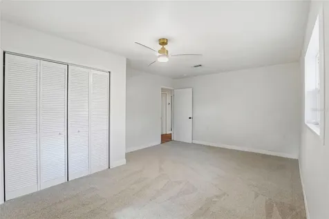 311 SE 73rd Terrace Gainesville FL 32641