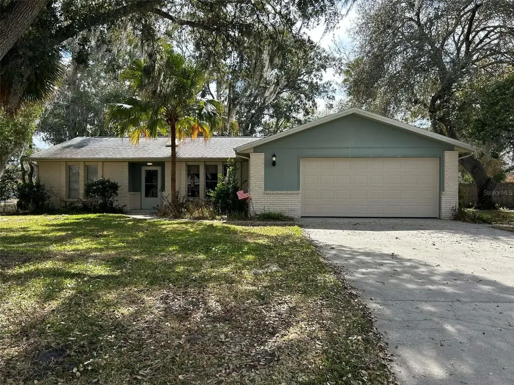 1740 King George Drive Kissimmee FL 34744