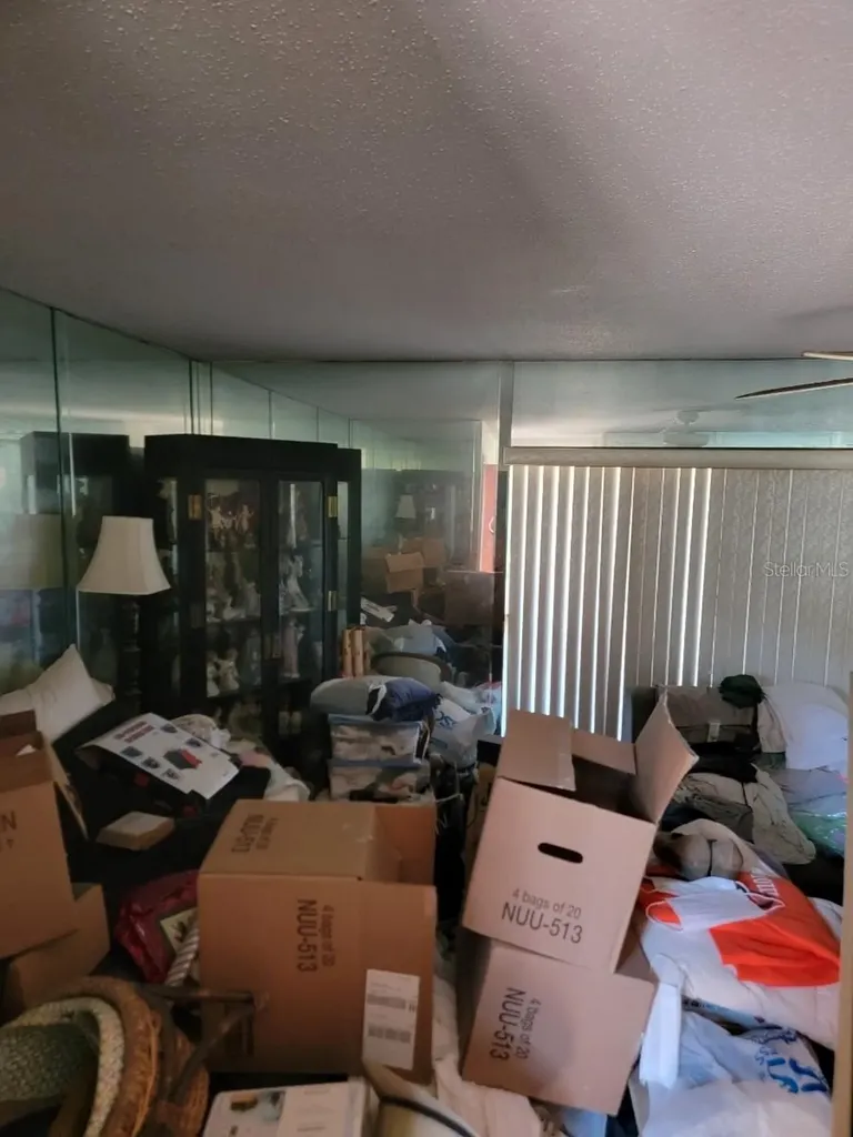 402 E Westchester Court Tampa FL 33604