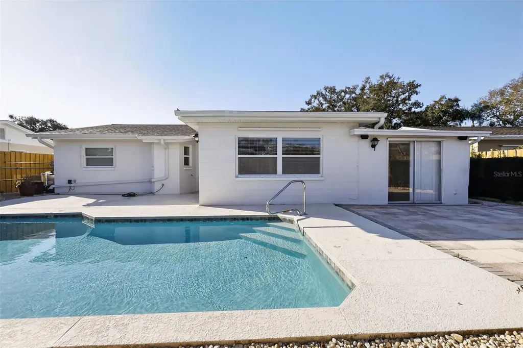 13483 87th Avenue Seminole FL 33776