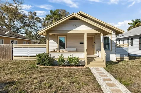 1131 10th Avenue S St Petersburg FL 33705