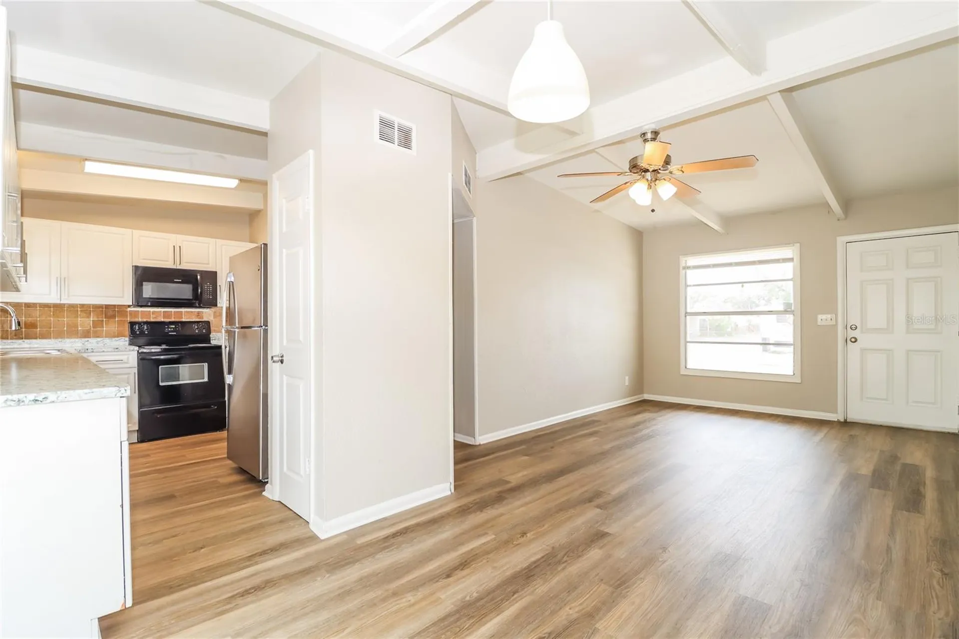 1332 Warrington Way Tampa FL 33619