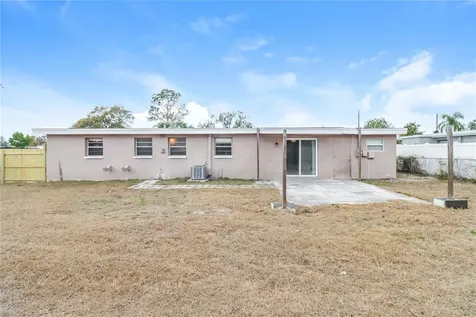 1332 Warrington Way Tampa FL 33619