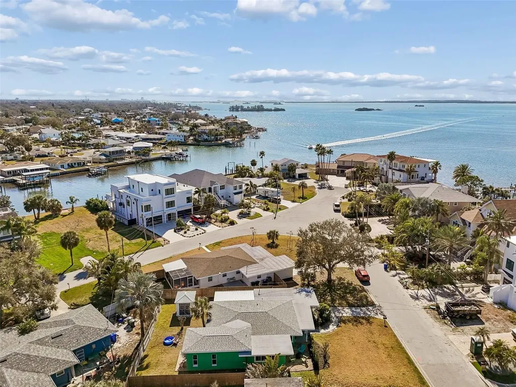 2427 Baywood Drive W Dunedin FL 34698