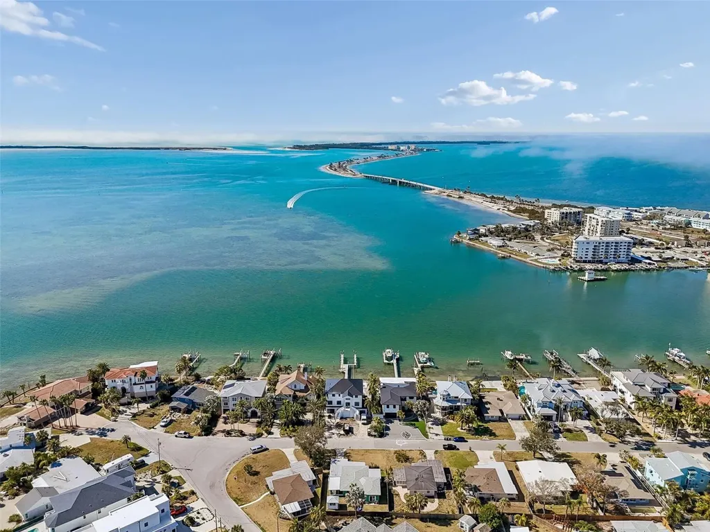 2427 Baywood Drive W Dunedin FL 34698