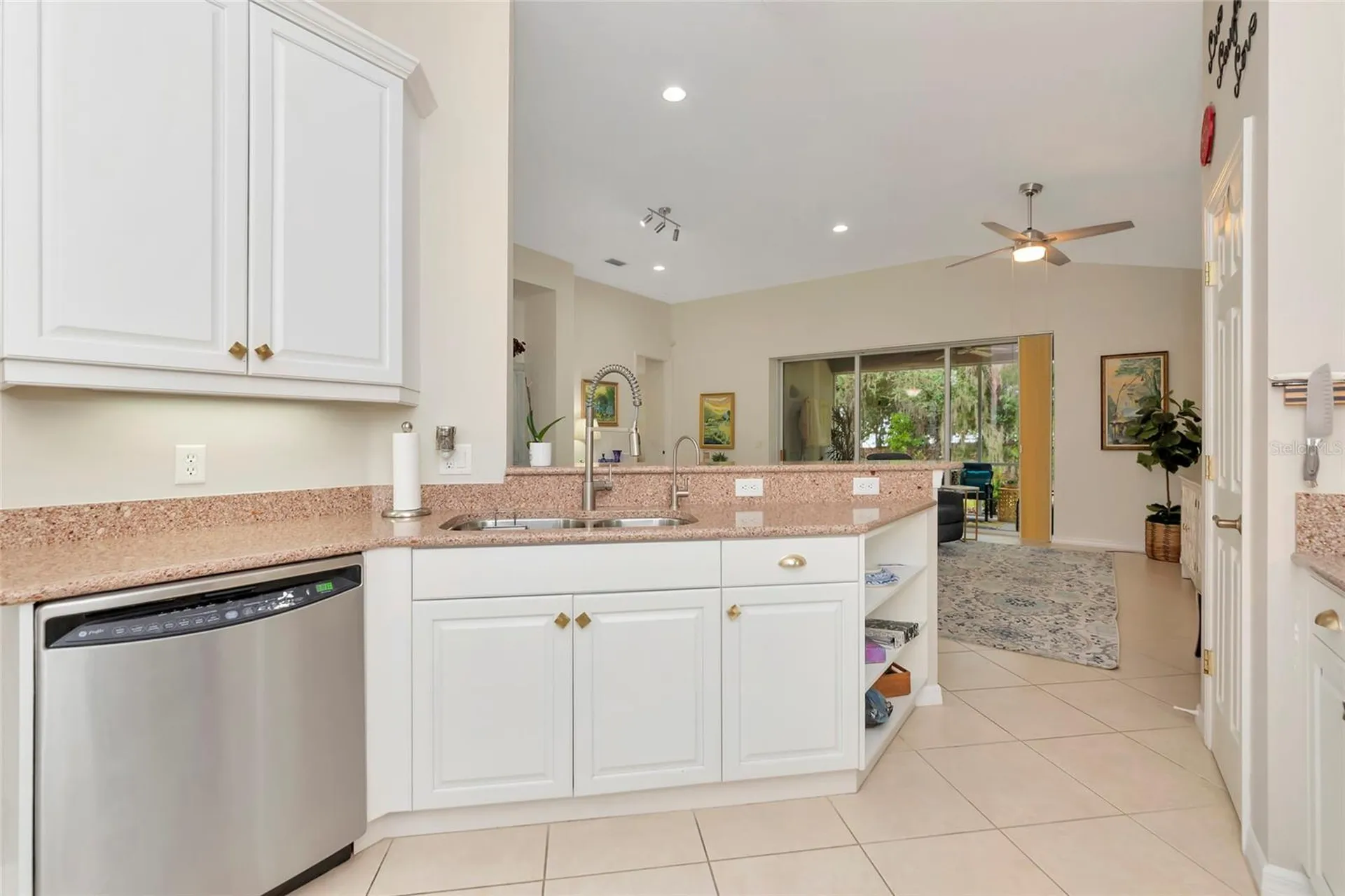 5520 Simonton Street Bradenton FL 34203