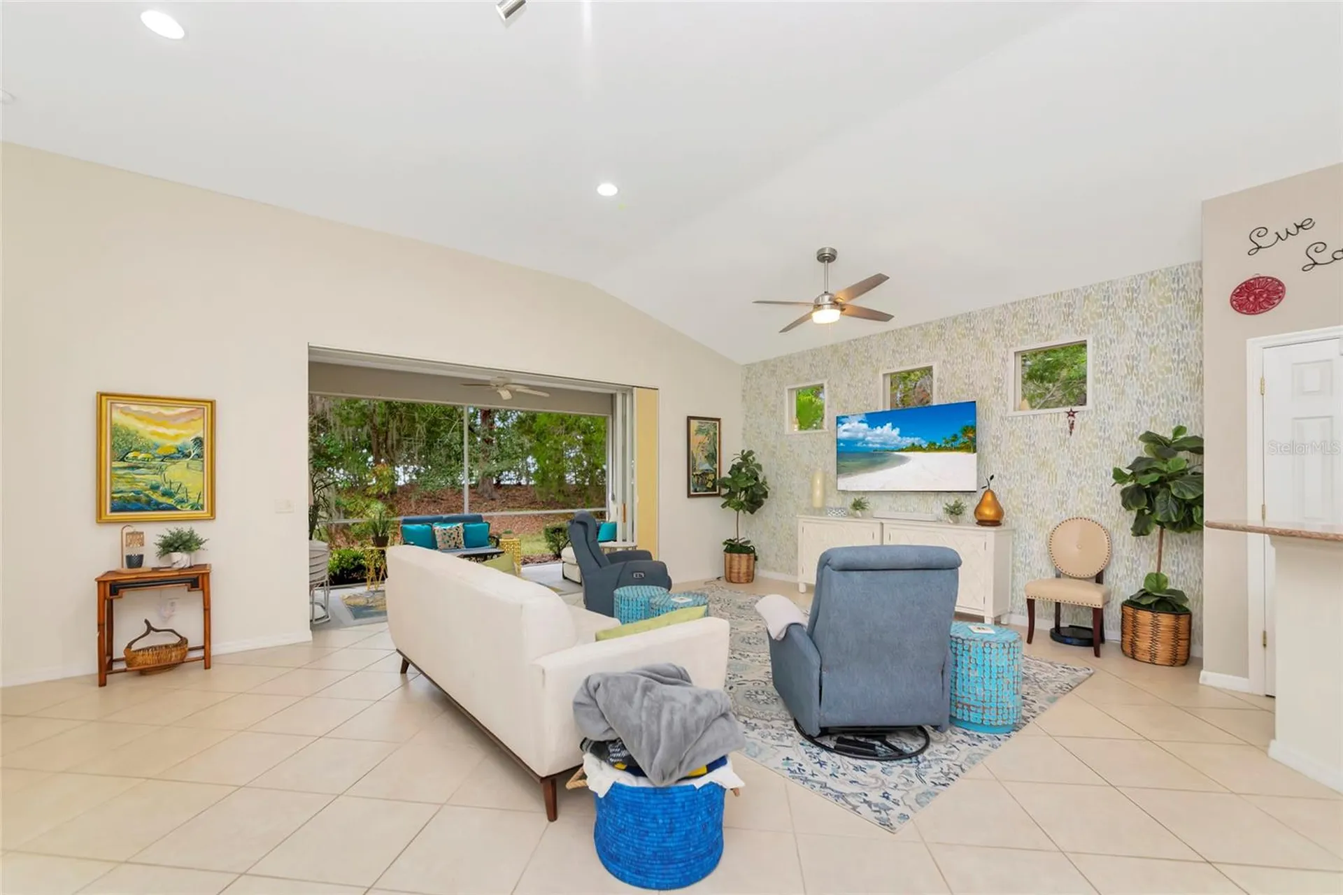 5520 Simonton Street Bradenton FL 34203