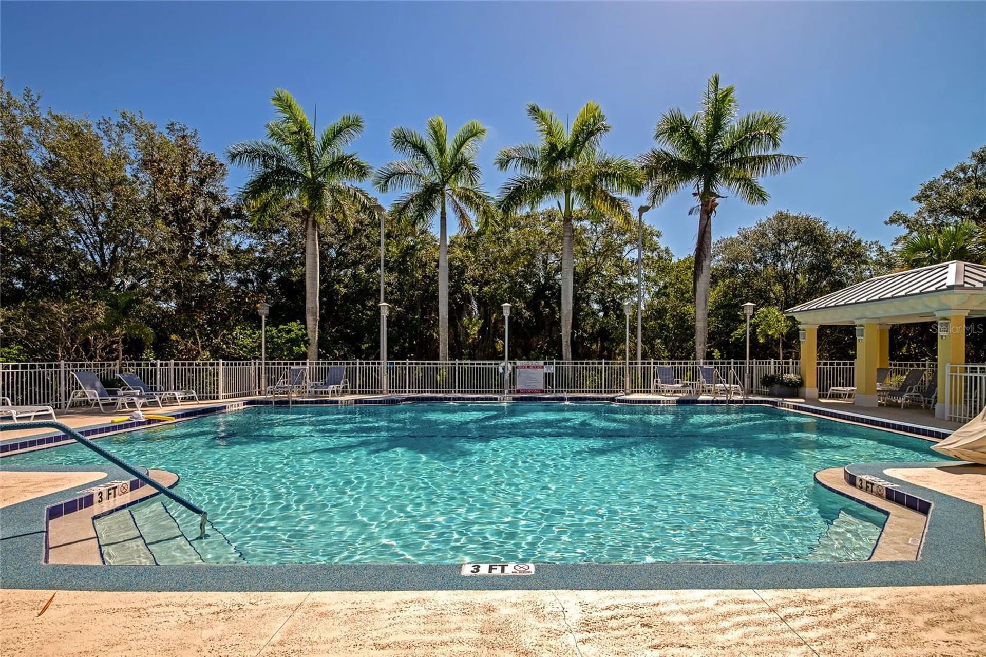 5520 Simonton Street Bradenton FL 34203
