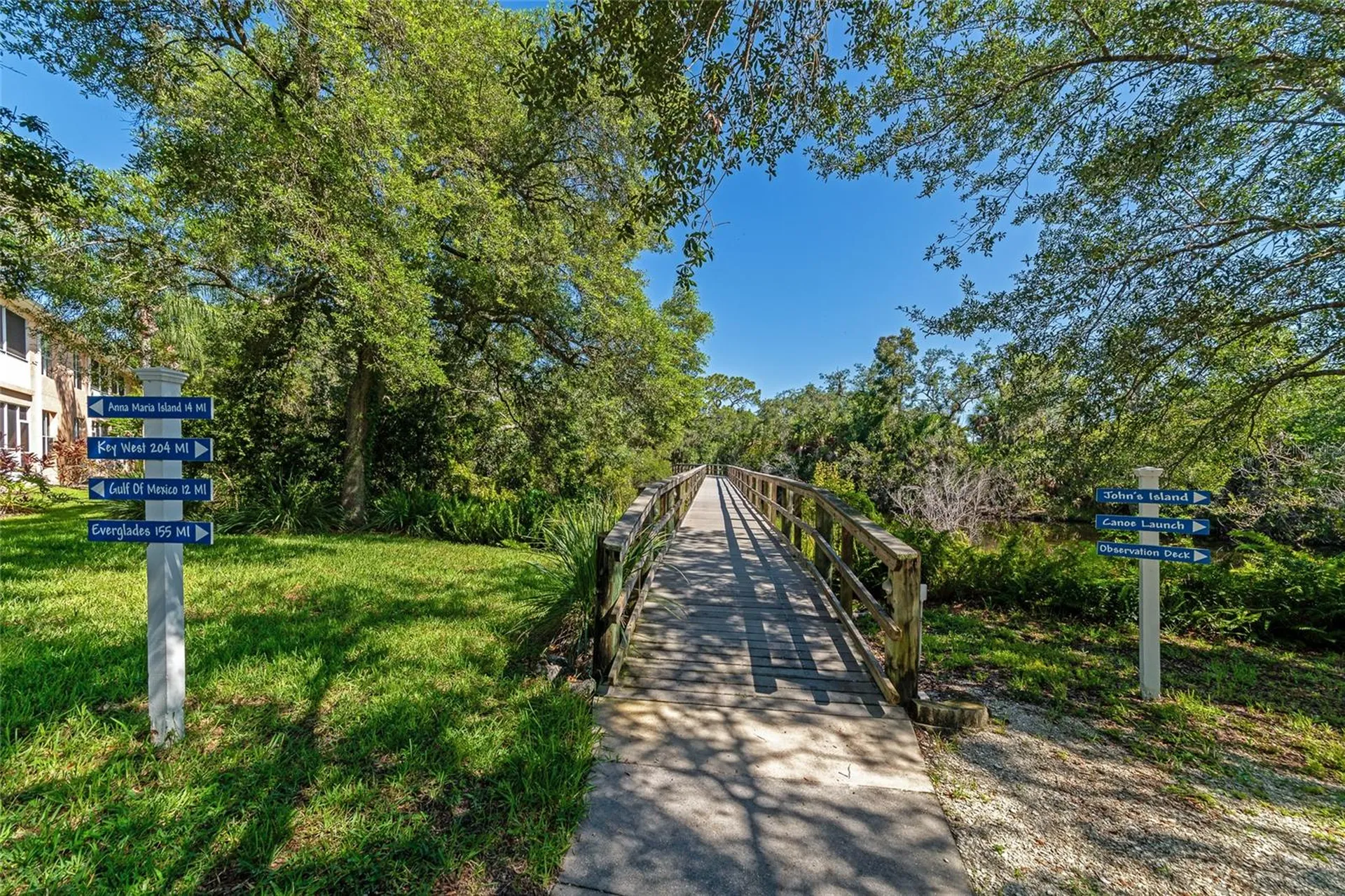5520 Simonton Street Bradenton FL 34203