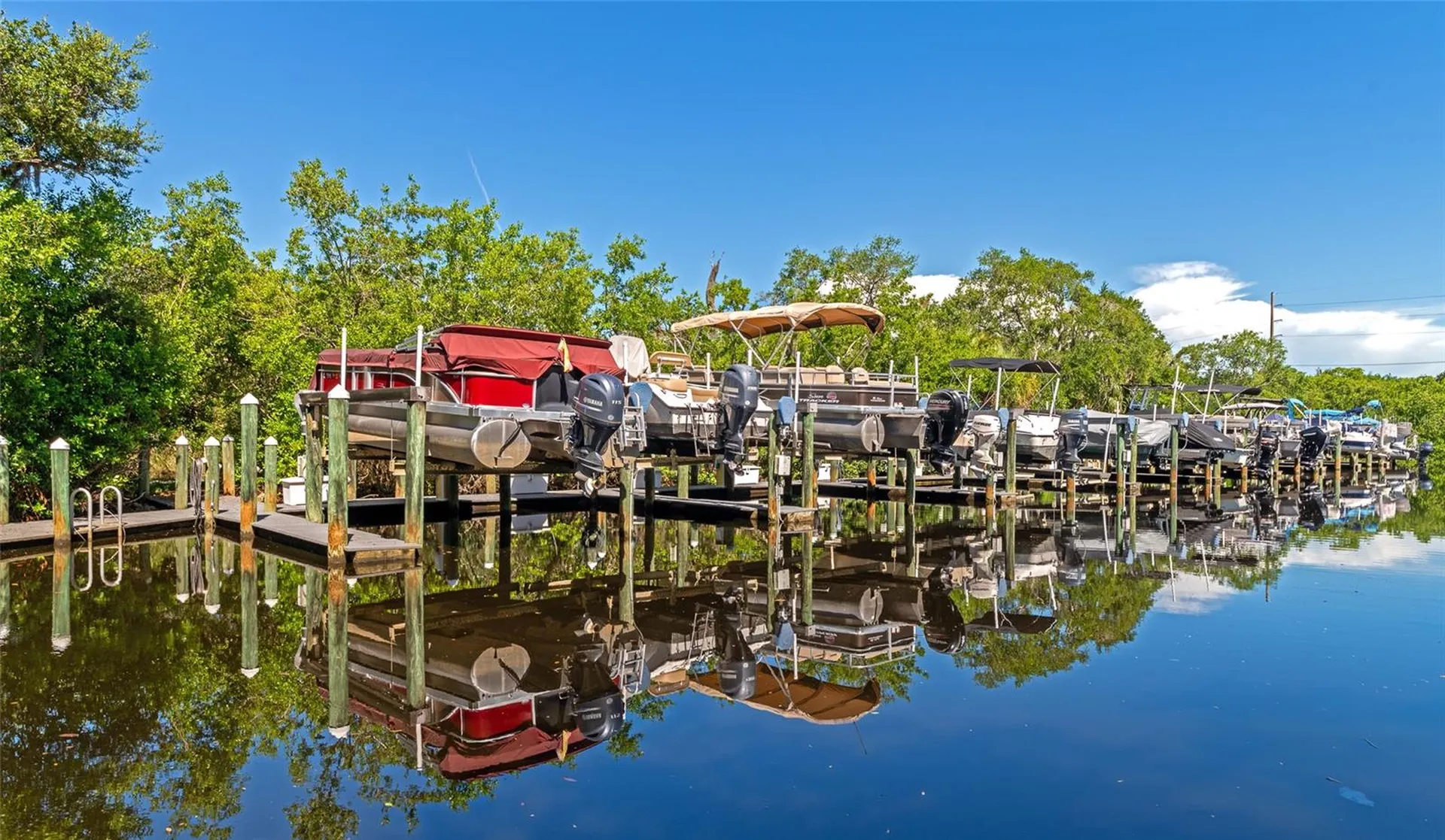 5520 Simonton Street Bradenton FL 34203