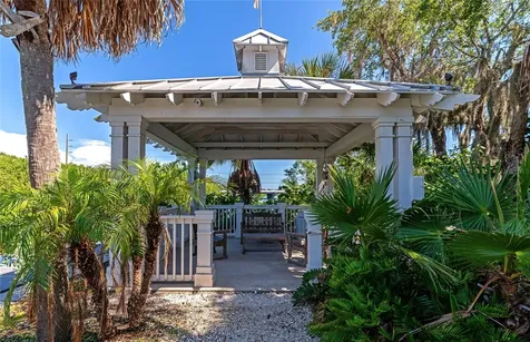5520 Simonton Street Bradenton FL 34203