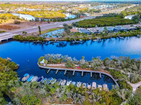 5520 Simonton Street Bradenton FL 34203