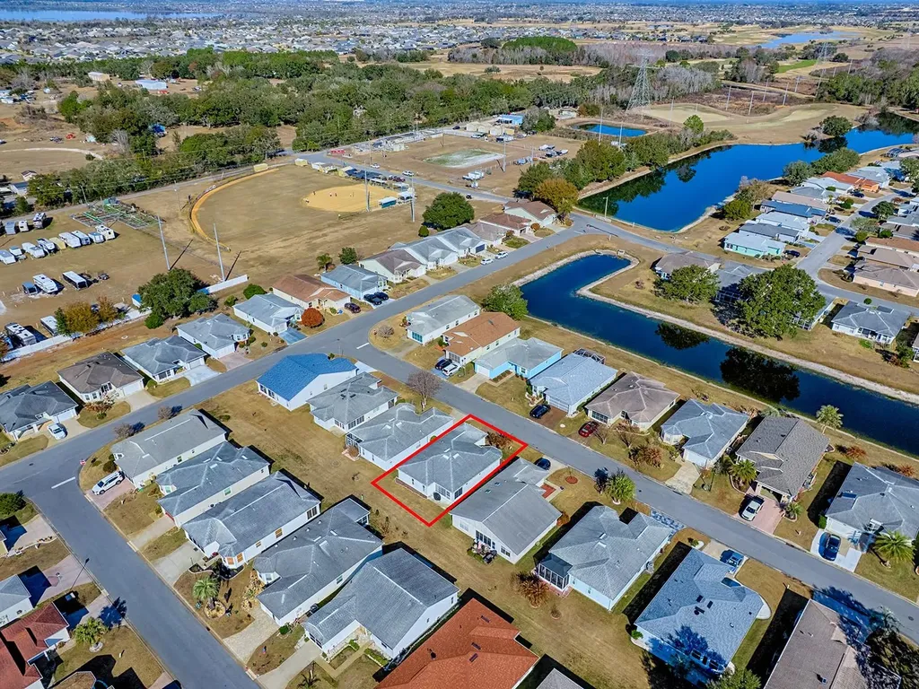 32747 Westwood Loop Leesburg FL 34748