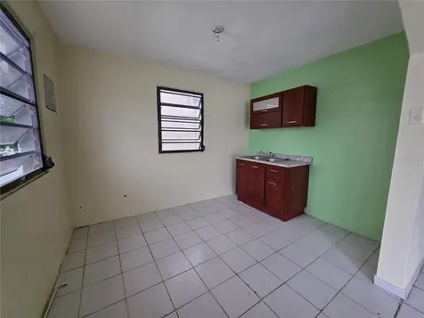 Bo Sabana Seca Sec Villa Marisol #722 Toa Baja PR 00949