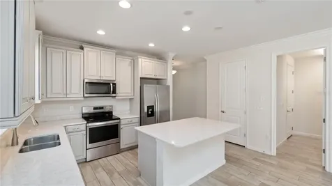 10729 Planer Picket Drive Riverview FL 33569