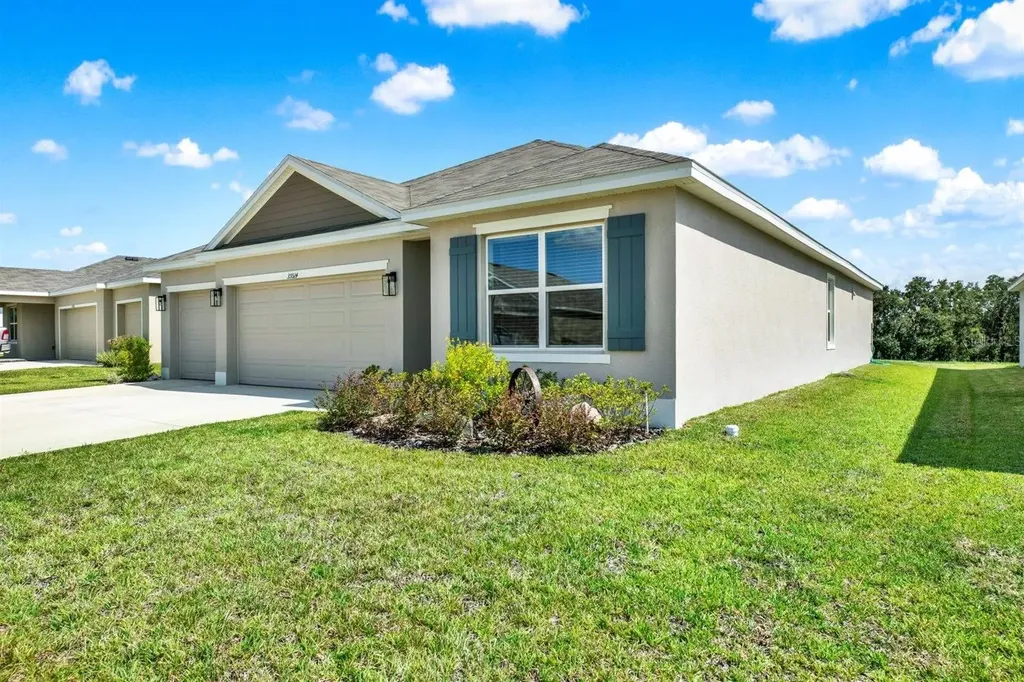 35514 Mahwah Avenue Dade City FL 33525