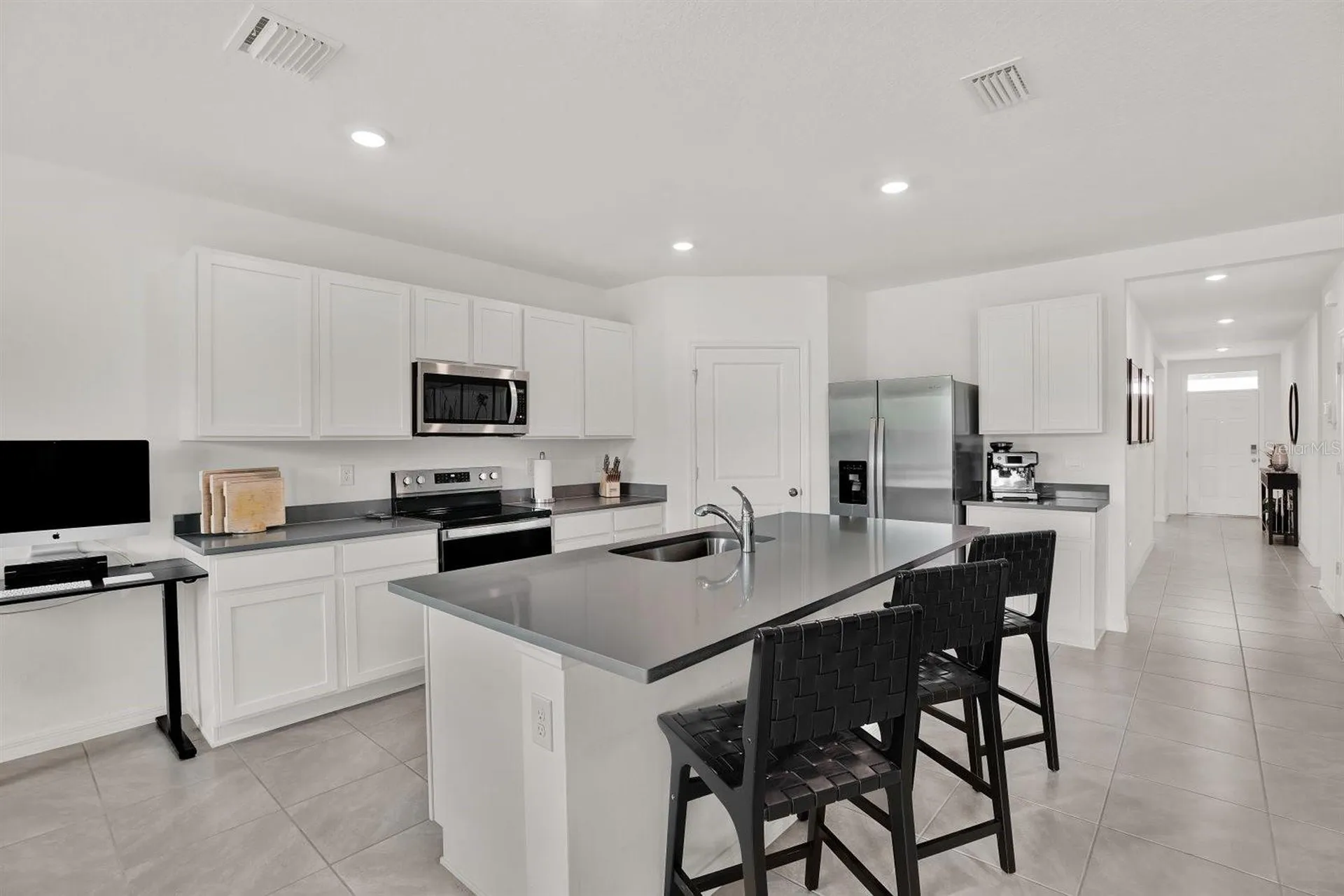 35514 Mahwah Avenue Dade City FL 33525