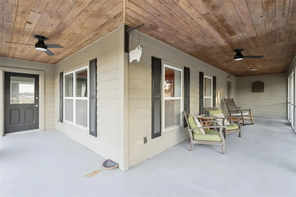 1256 Center Street Lake Wales FL 33859