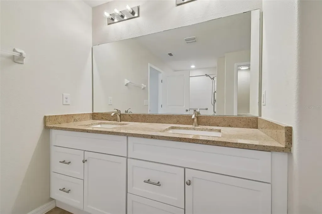 15709 Demory Point Place Sun City Center FL 33573