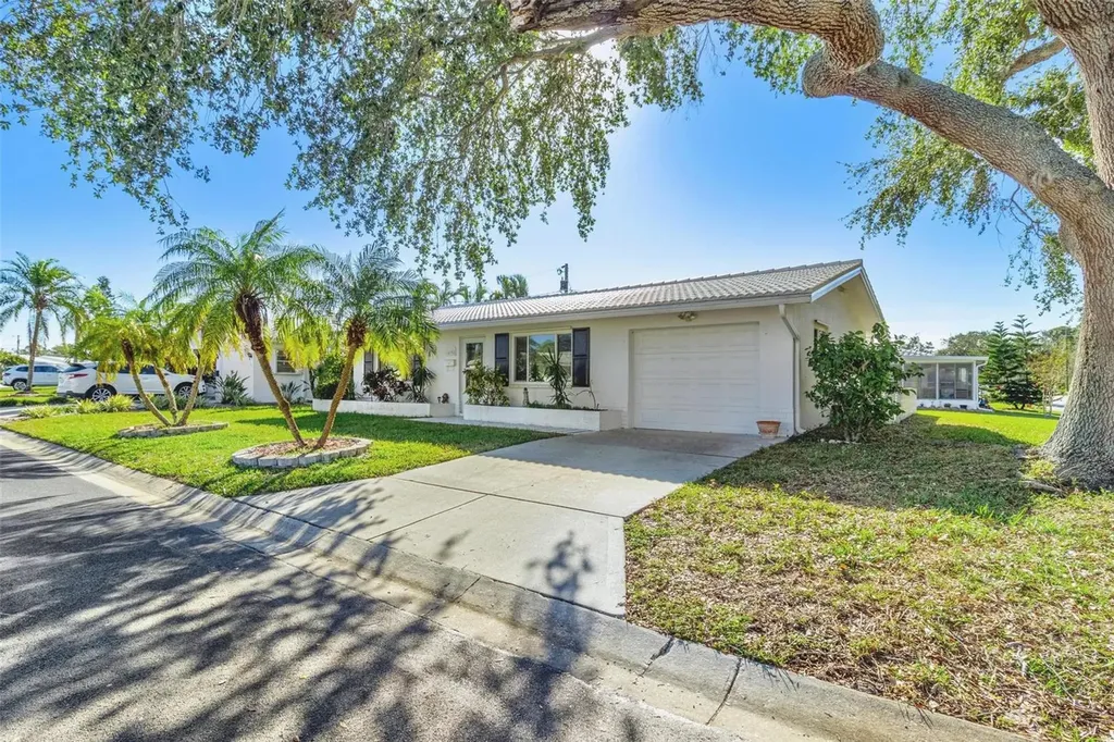 14198 89th Avenue Seminole FL 33776