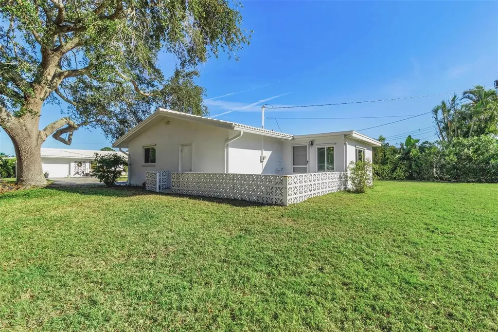 14198 89th Avenue Seminole FL 33776
