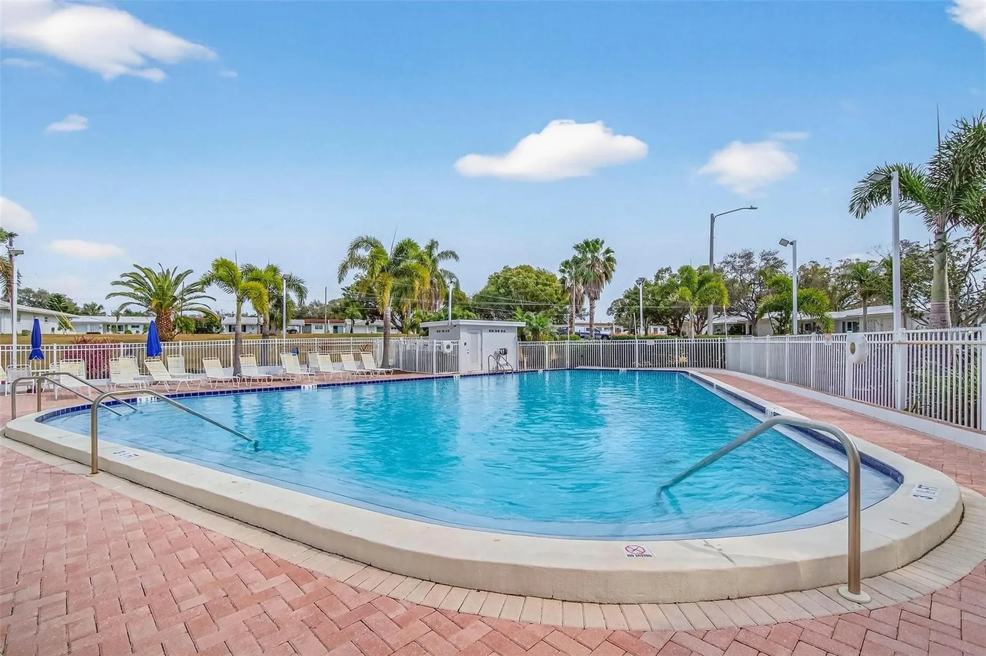 14198 89th Avenue Seminole FL 33776