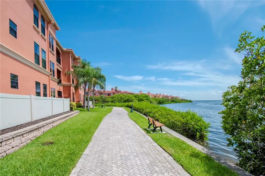 2732 Via Murano Clearwater FL 33764