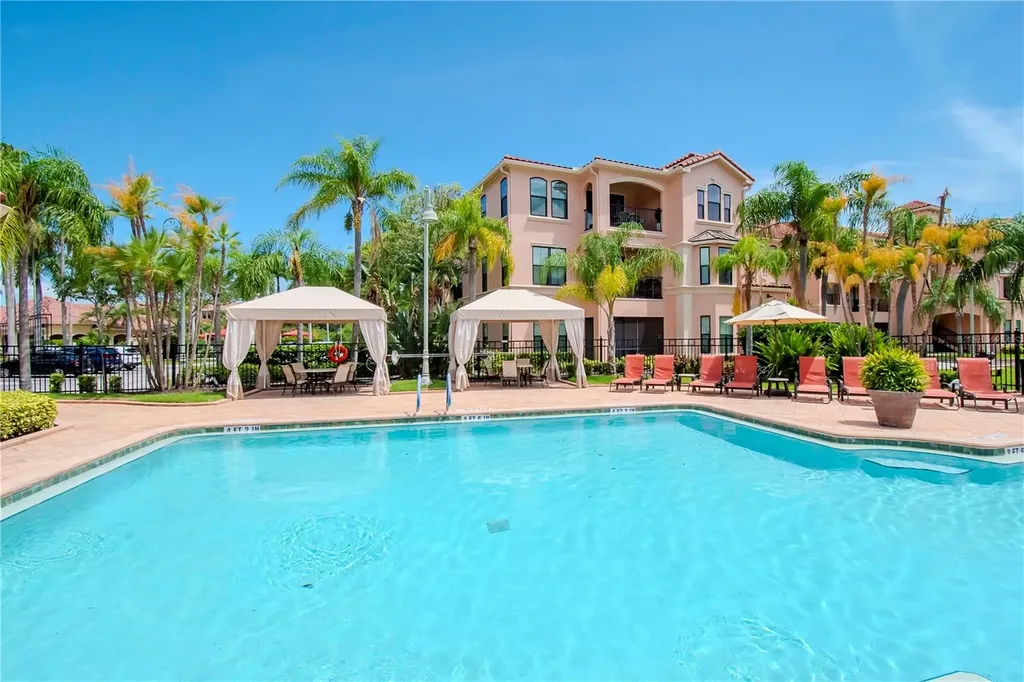2732 Via Murano Clearwater FL 33764