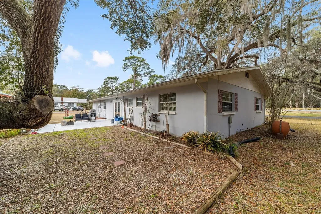 20934 Third Avenue Dunnellon FL 34431
