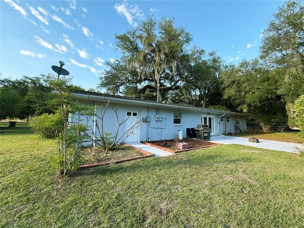 20934 Third Avenue Dunnellon FL 34431