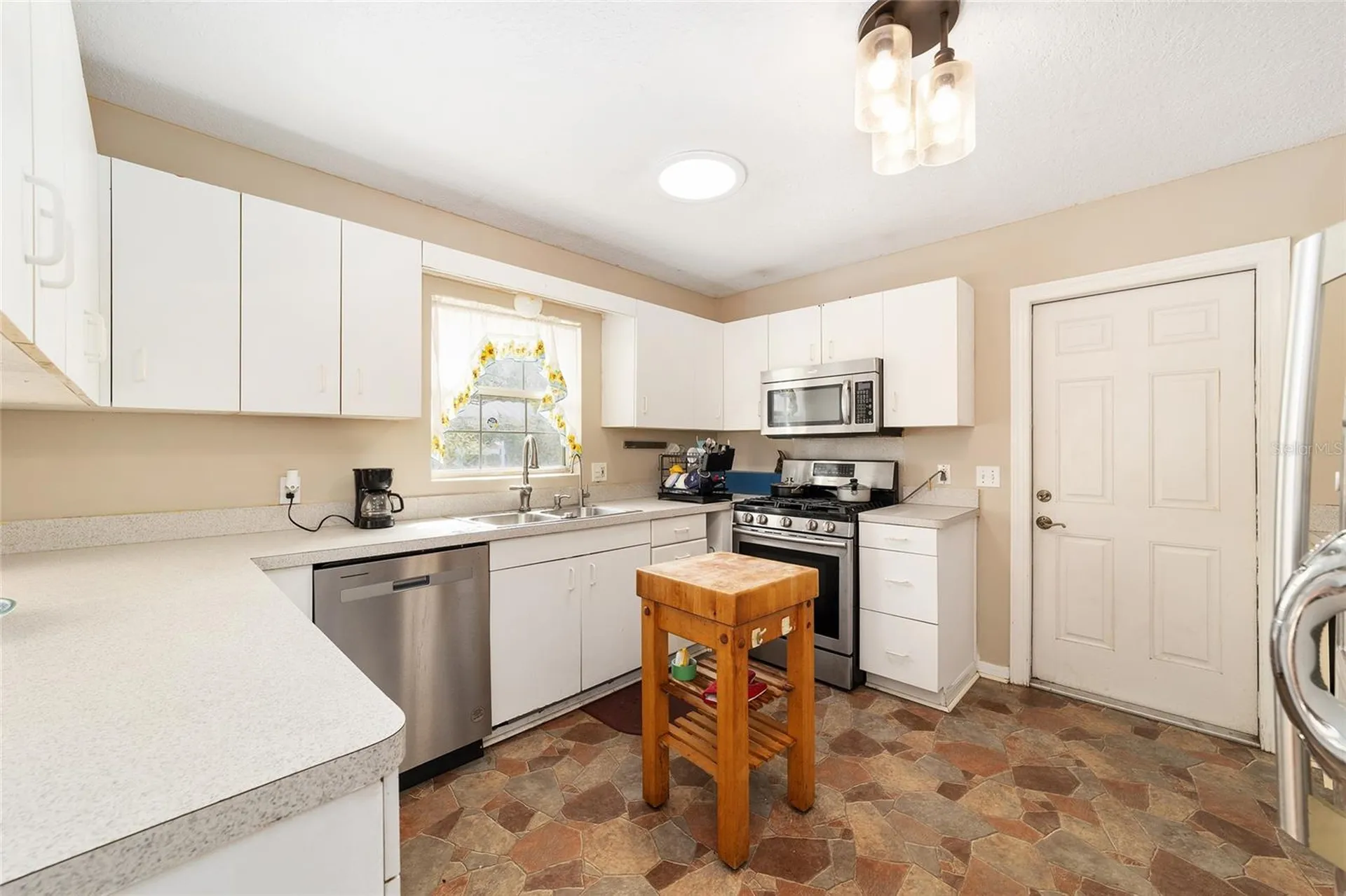 20934 Third Avenue Dunnellon FL 34431