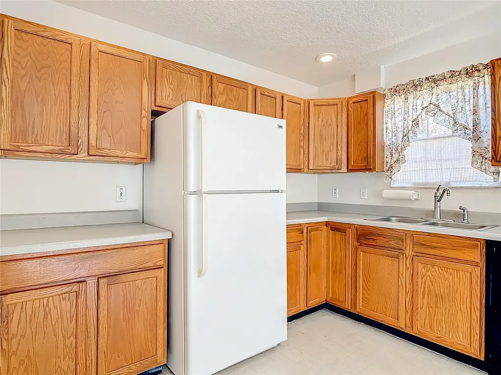 1606 Center Street Deland FL 32720
