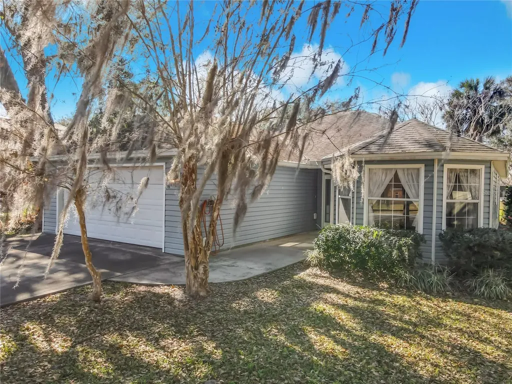 1606 Center Street Deland FL 32720