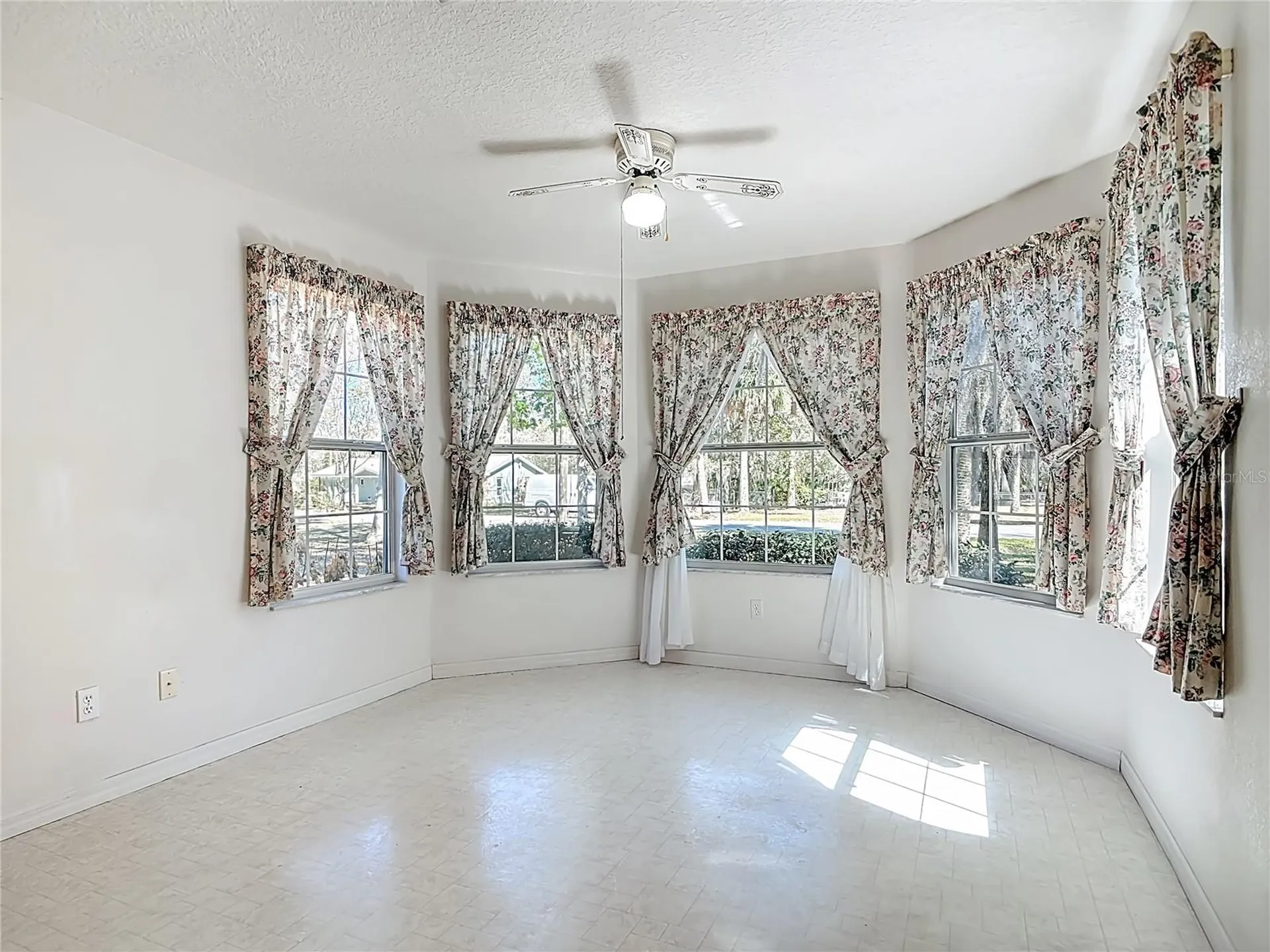 1606 Center Street Deland FL 32720