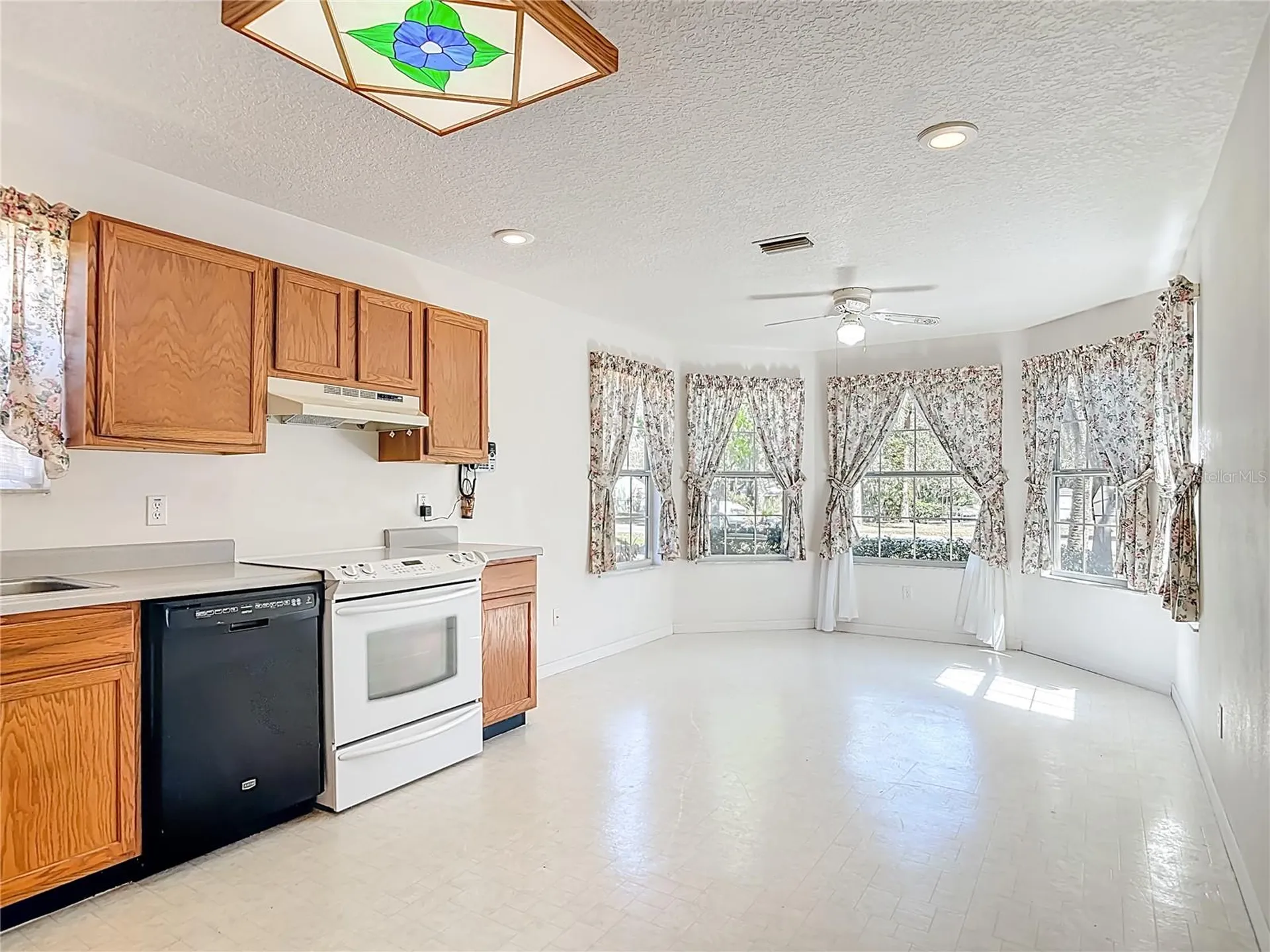 1606 Center Street Deland FL 32720