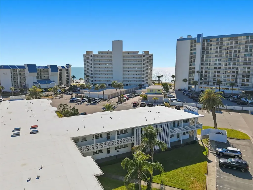 7050 Sunset Way St Pete Beach FL 33706