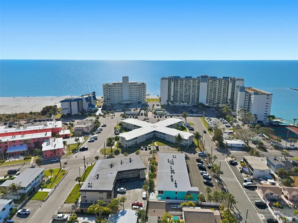 7050 Sunset Way St Pete Beach FL 33706