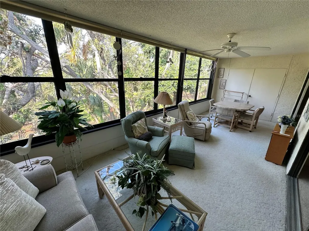 346 Springdale Drive W Bradenton FL 34210