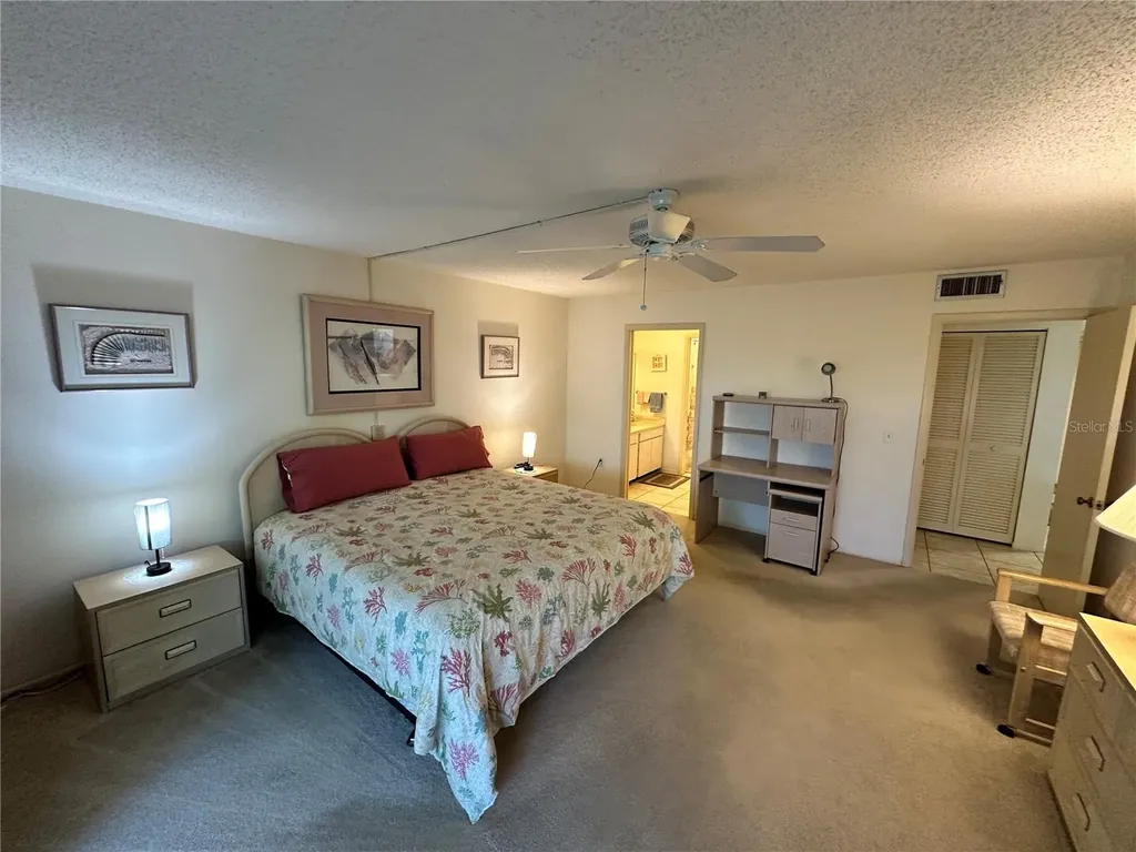 346 Springdale Drive W Bradenton FL 34210