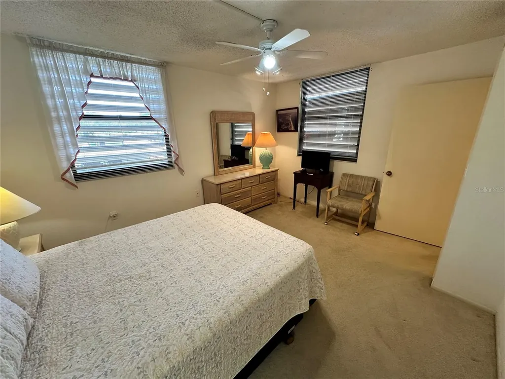 346 Springdale Drive W Bradenton FL 34210