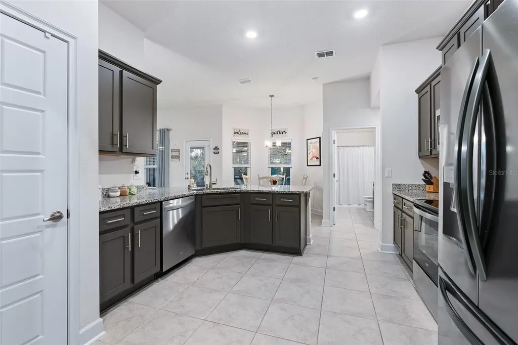36 Slumber Path Palm Coast FL 32164