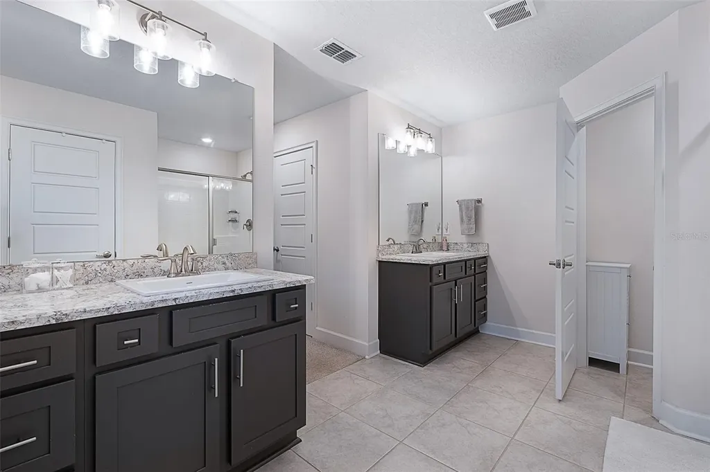 36 Slumber Path Palm Coast FL 32164